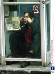 Телефонная будка / Phone Booth (Колин Фаррелл, Форест Уитакер, Кэти Холмс, 2003) F0icb2b6