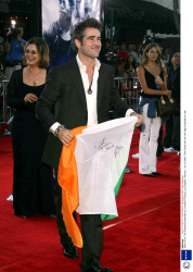 Колин Фаррелл (Colin Farrell) premiera "Miami Vice" in LA, 20.07.2006 "Rexfeatures" (112xHQ) OUI97hKd