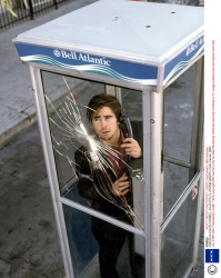 Телефонная будка / Phone Booth (Колин Фаррелл, Форест Уитакер, Кэти Холмс, 2003) V3htsNoA